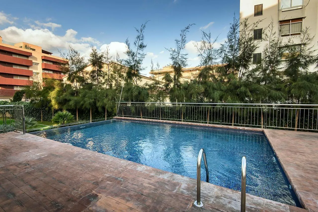 Apartment D Nice Big Σαλού
